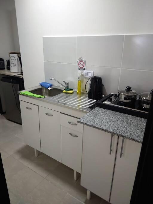 Ubicacion Ideal En Ciudad De Neuquen. Ngoại thất bức ảnh