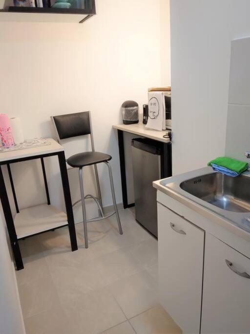 Ubicacion Ideal En Ciudad De Neuquen. Ngoại thất bức ảnh